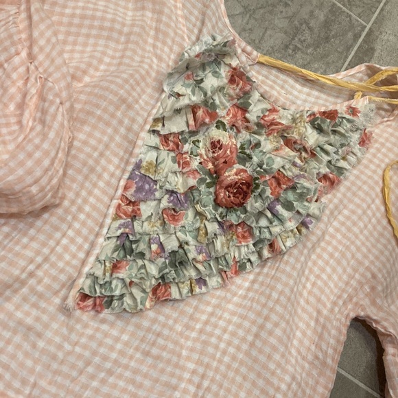 Jabot, magnolia pearl similar. Look alike ruffles colorful - Picture 2 of 16